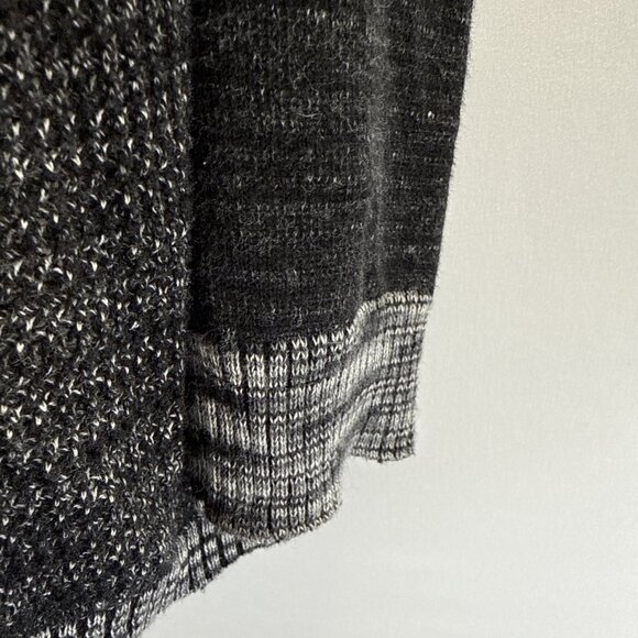 Belldini Women's Cardigan Sweater Size XL Black Gray Artsy Knit Long Sleeve Open - Picture 5 of 9